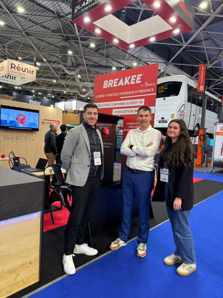 L’équipe Breakee sur le stand Auto car Expo 2024 à Lyon